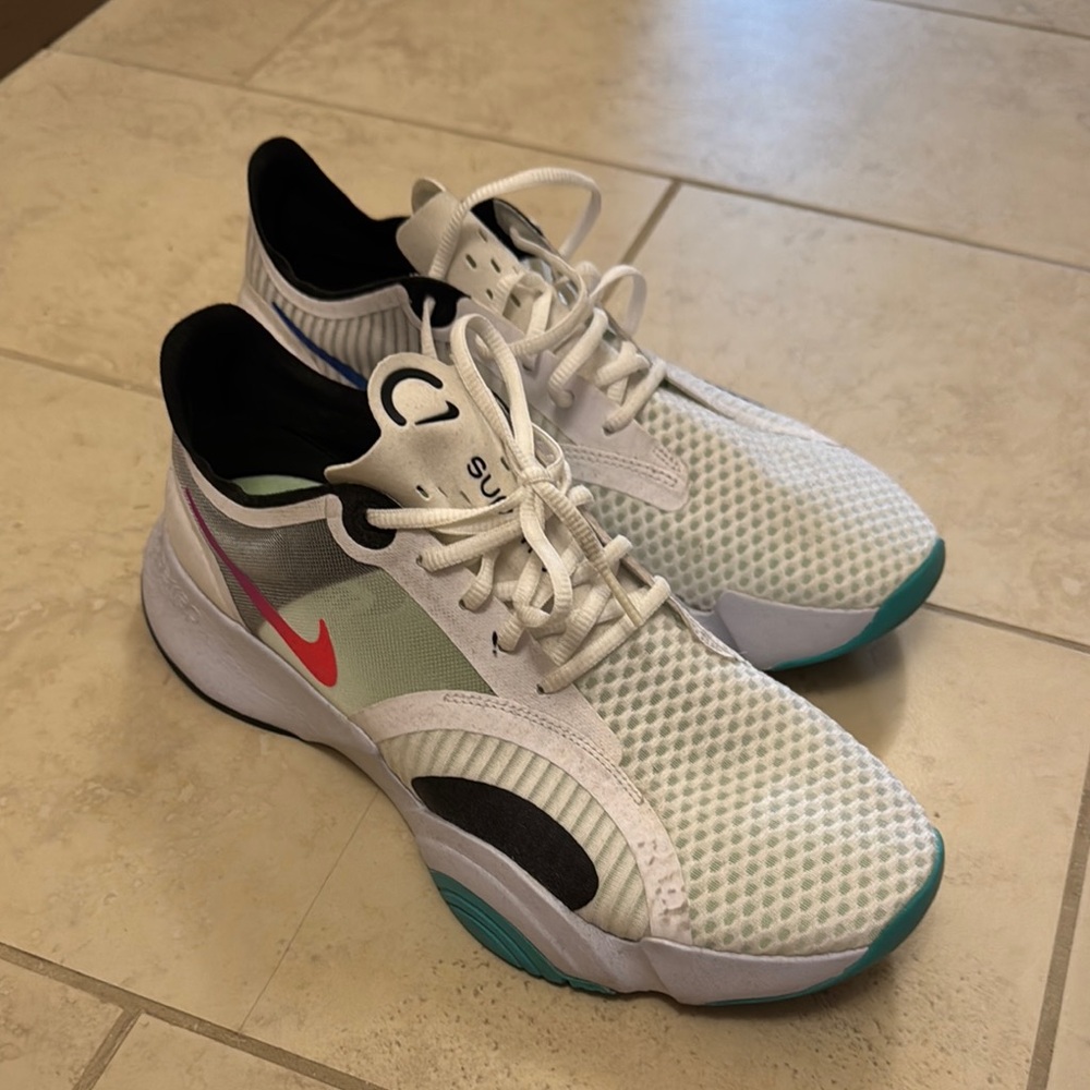 Nike White and Teal Athletic Shoes